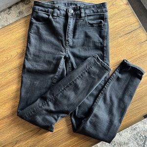 American Eagle black hi rise jeans